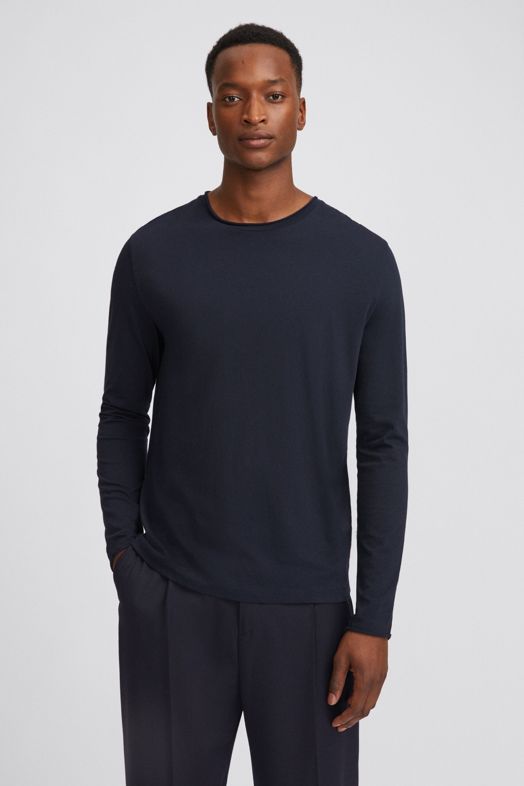 Roll-neck T-shirt Long Sleeves Navy – Hot Couture